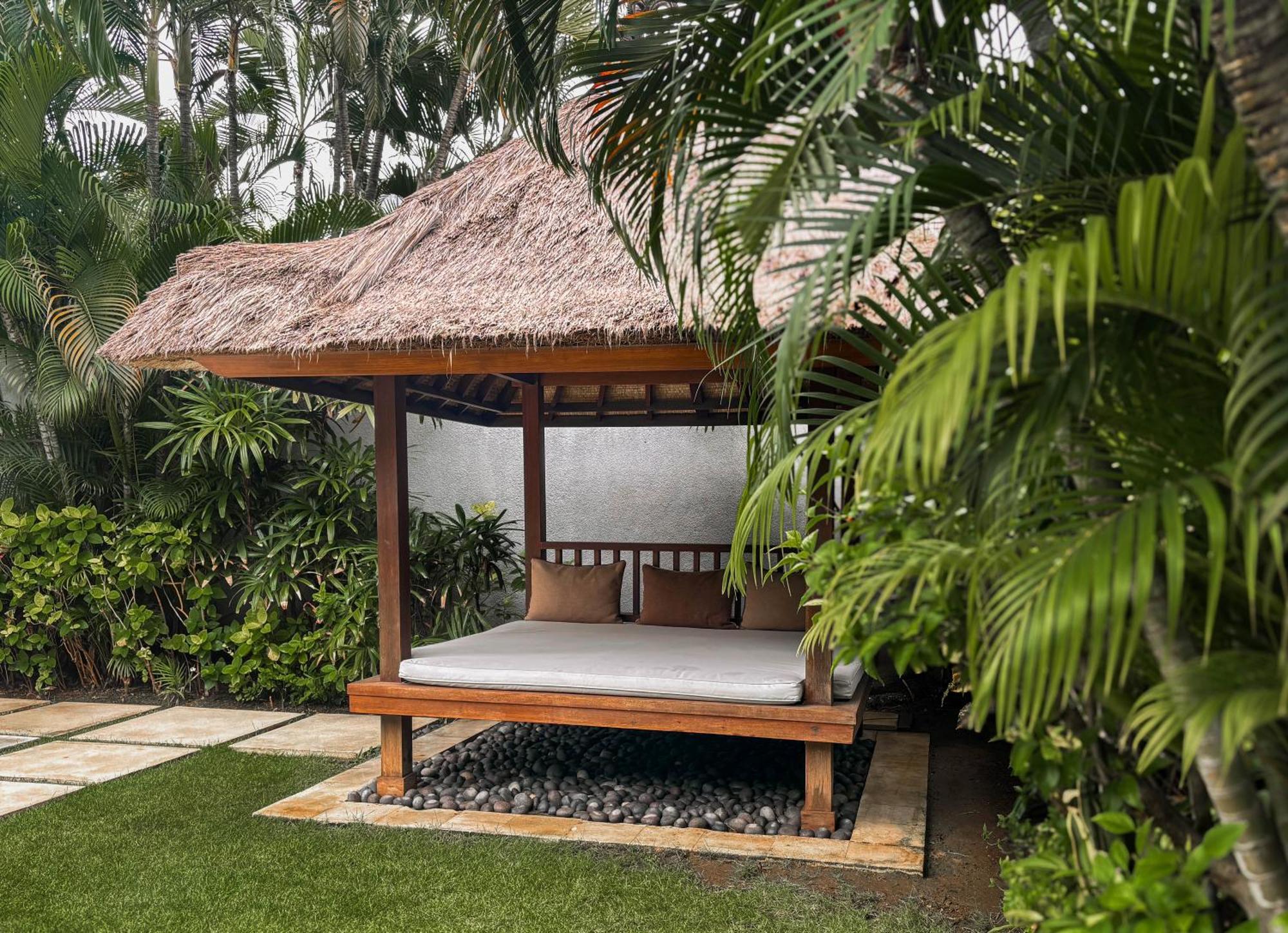 Nyaman Villas Seminyak Buitenkant foto
