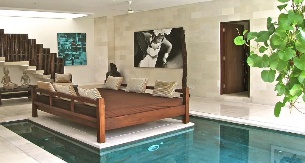 Nyaman Villas Seminyak Buitenkant foto