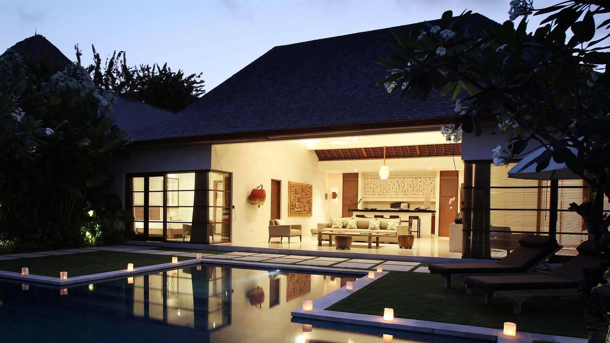 Nyaman Villas Seminyak Buitenkant foto